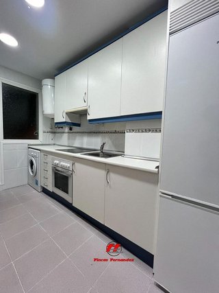 Piso en alquiler en Velilla de San Antonio