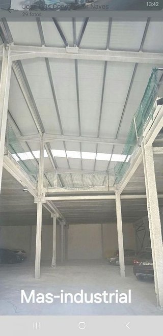 Nave industrial en alquiler en Massamagrell