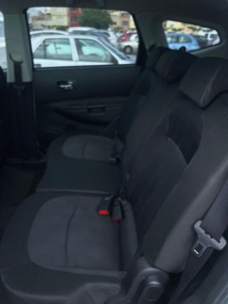 Nissan Qashqai+2 2010