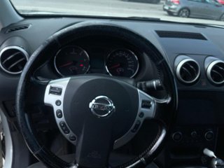 Nissan Qashqai+2 2010