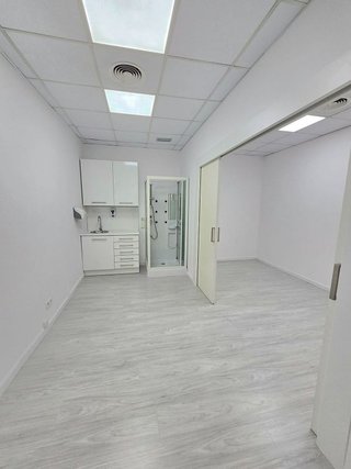Local comercial en alquiler en Les Corts en Barcelona