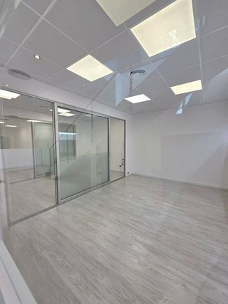 Local comercial en alquiler en Les Corts en Barcelona