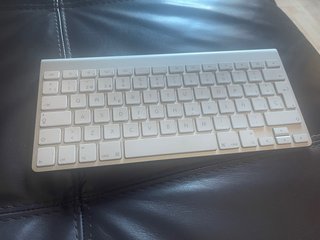 Tastiera Apple Magic Wireless Argento