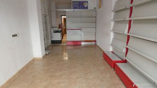 Local comercial en alquiler en Arrancapins en Valencia