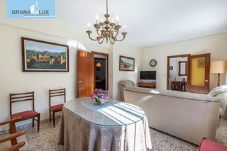 Chalet en venta en Cájar
