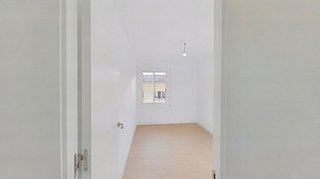 Piso en venta en Les Planes en Hospitalet de Llobregat, L´