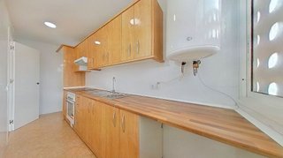Piso en venta en Les Planes en Hospitalet de Llobregat, L´