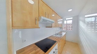 Piso en venta en Les Planes en Hospitalet de Llobregat, L´
