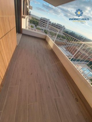 Piso en alquiler en Camino de Ronda - Rosaleda en Granada