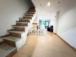Casa adosada en venta en Ayuntamiento - Centro en Alzira