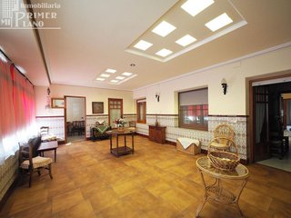 Chalet en venta en Tomelloso