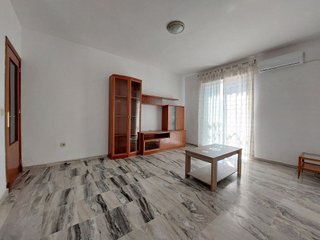 Piso en alquiler en Colores - Entreparques en Sevilla