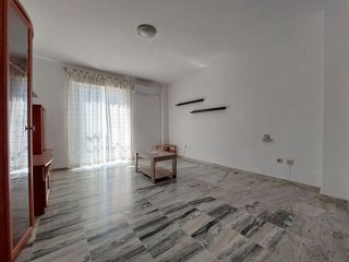 Piso en alquiler en Colores - Entreparques en Sevilla