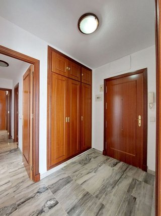 Piso en alquiler en Colores - Entreparques en Sevilla
