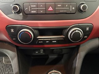 Hyundai i10 1.2 MPI 64 kW (87 CV) Tecno Aut.