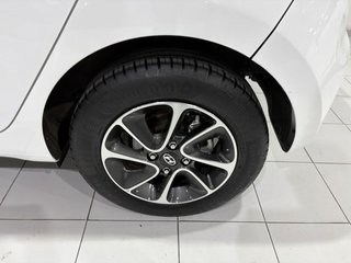 Hyundai i10 1.2 MPI 64 kW (87 CV) Tecno Aut.