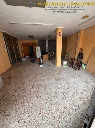 Local comercial en venta en El Carmen en Manises