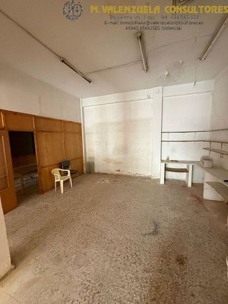 Local comercial en venta en El Carmen en Manises