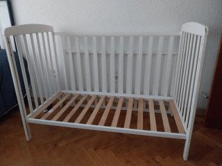 Cuna Asalvo madera blanca con ruedas