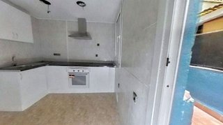 Piso en venta en El Castell-Poble Vell en Castelldefels