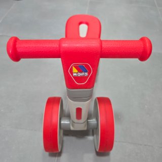 Correpasillos Molto Rojo y Blanco