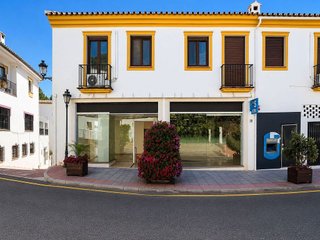 Local comercial en venta en Benahavís