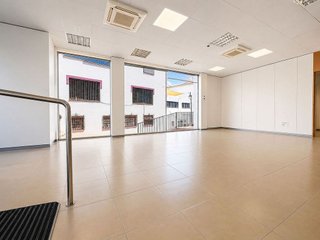Local comercial en venta en Benahavís