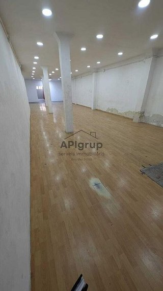 Local comercial en venta en Creu de Barberà en Sabadell
