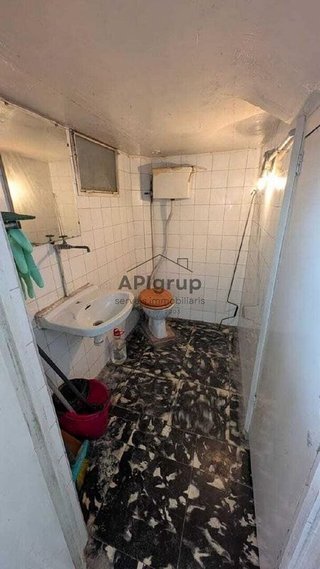Local comercial en venta en Creu de Barberà en Sabadell