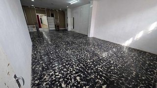 Local comercial en venta en Creu de Barberà en Sabadell