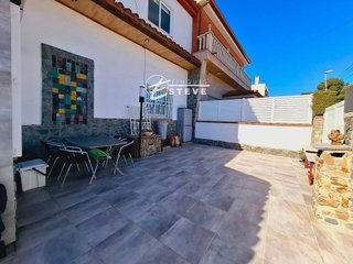 Casa en venta en Residencial en Cunit