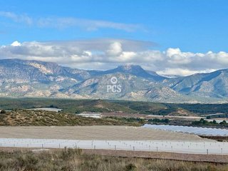 Terreno en venta en Totana