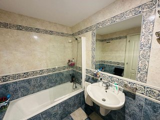 Piso en venta en Arroyo de la Miel en Benalmádena