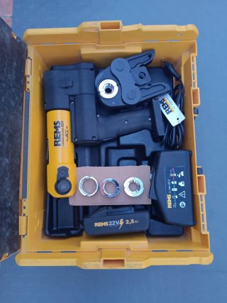 REMS AKKU-PRESS 22V