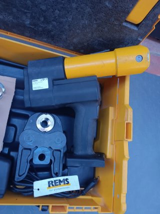 REMS AKKU-PRESS 22V