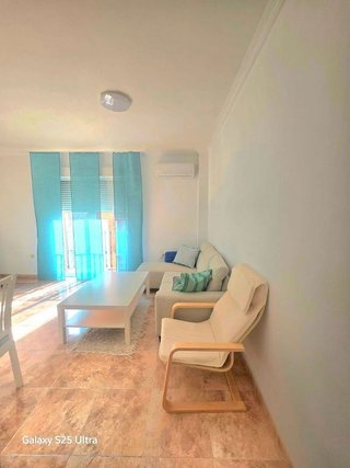 Piso en venta en Linares
