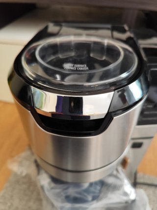 Cafetera con molinillo nueva sin estrenar