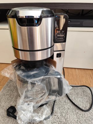 Cafetera con molinillo nueva sin estrenar