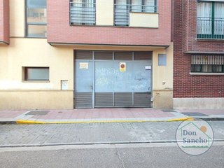 Garaje en venta en Delicias en Valladolid