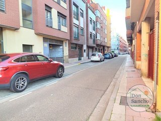 Garaje en venta en Delicias en Valladolid