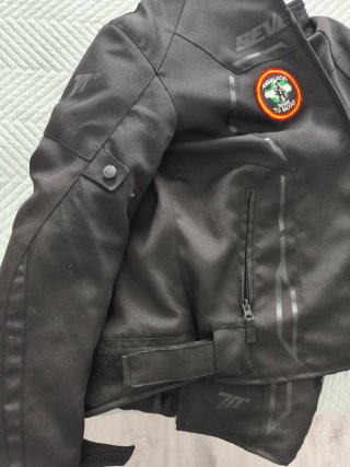 Chaqueta Moto Seventy Degrees Negra