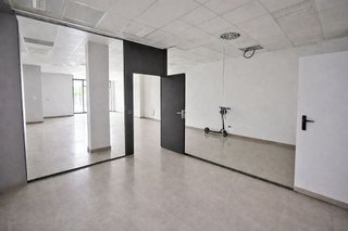 Local comercial en alquiler en Benicalap en Valencia