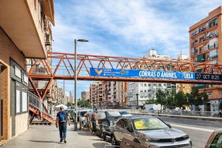 Local comercial en alquiler en Benicalap en Valencia
