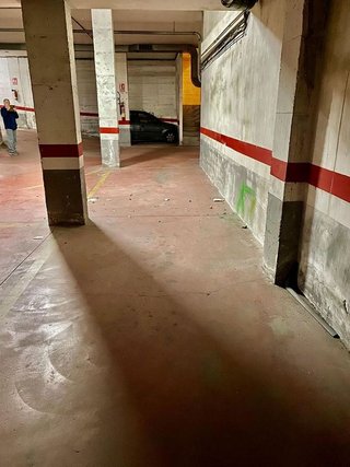 Garaje en alquiler en Sant Just Desvern