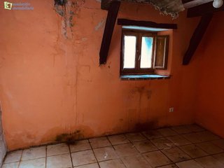 Casa adosada en venta en Valle de Mena
