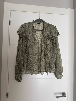 Blusa Zara volantes verde T.42