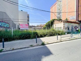 Terreno en venta en Catalunya - Fontetes en Cerdanyola del Vallès
