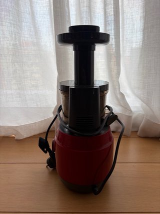 Licuadora Moulinex Juiceo Roja