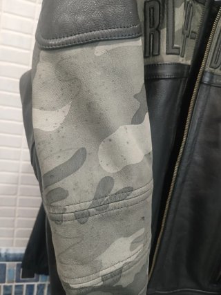 Chaqueta Harley-Davidson Negra Camuflaje