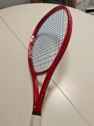 Raqueta Yonex Vcore Alpha 275g